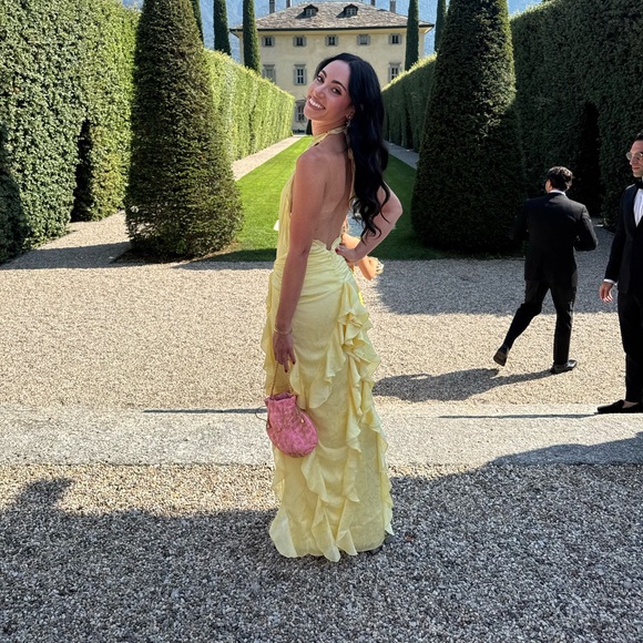 XXS Elegant Yellow Halter Dress - Picture 3 of 3